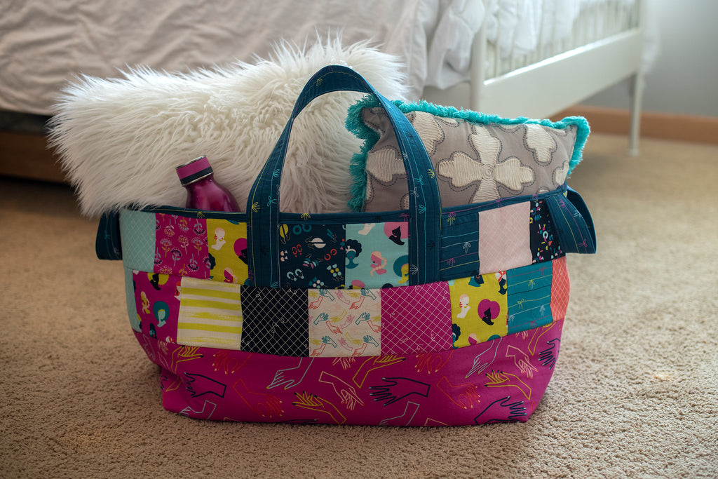 Updated Grab N' Go Carrying Tote 2021 & Sew Along 2020