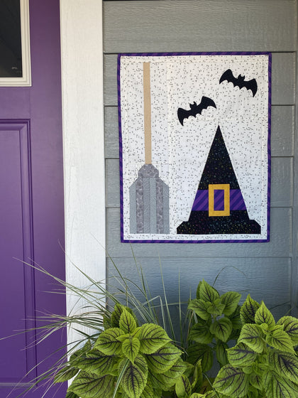 Witches Welcome Wall Quilt, a finished Quilt As You Go project
