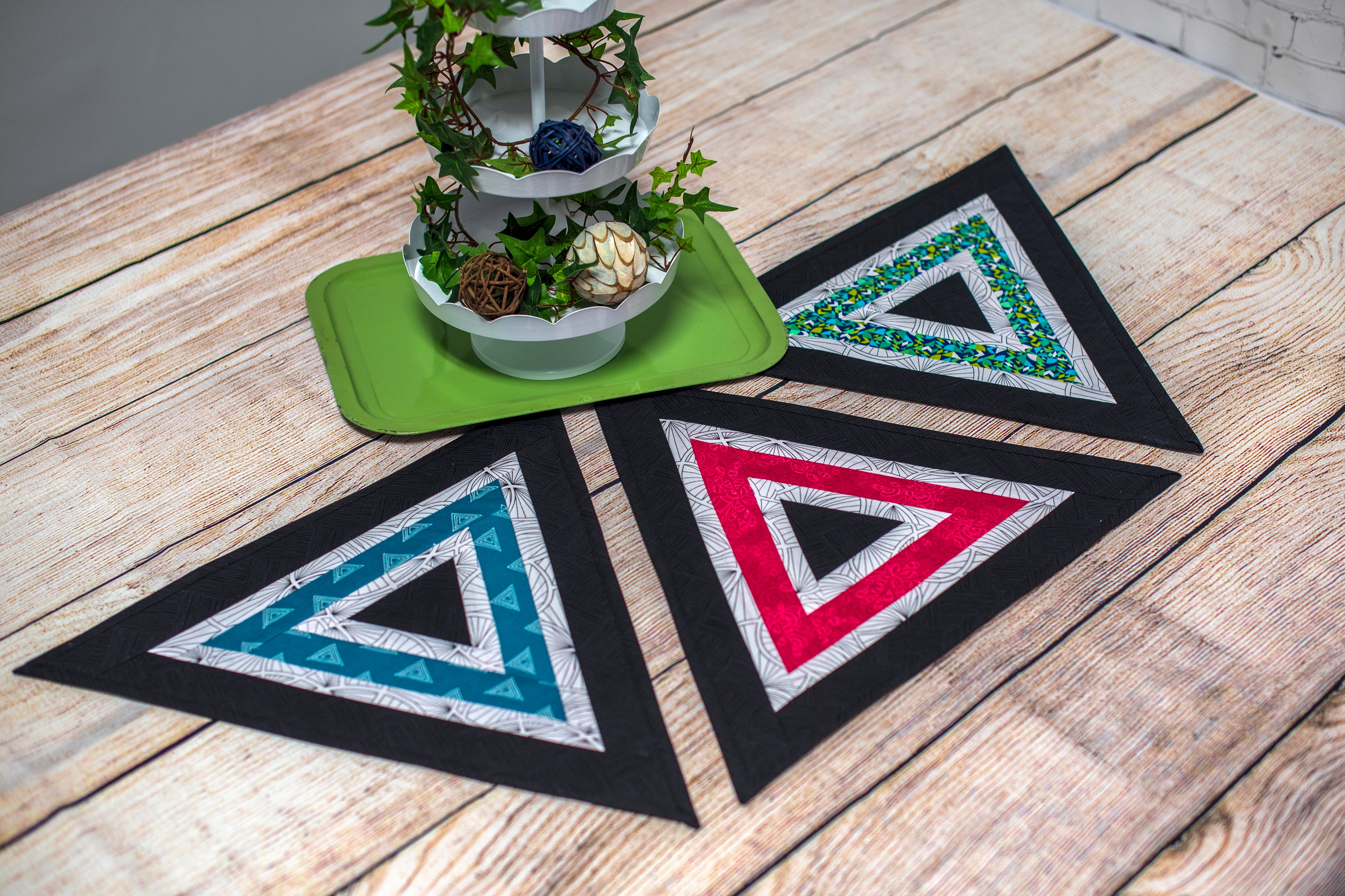 Pyramid Table Topper Layout Pyramid Table Toppers - Pattern and Video Class – GE Designs