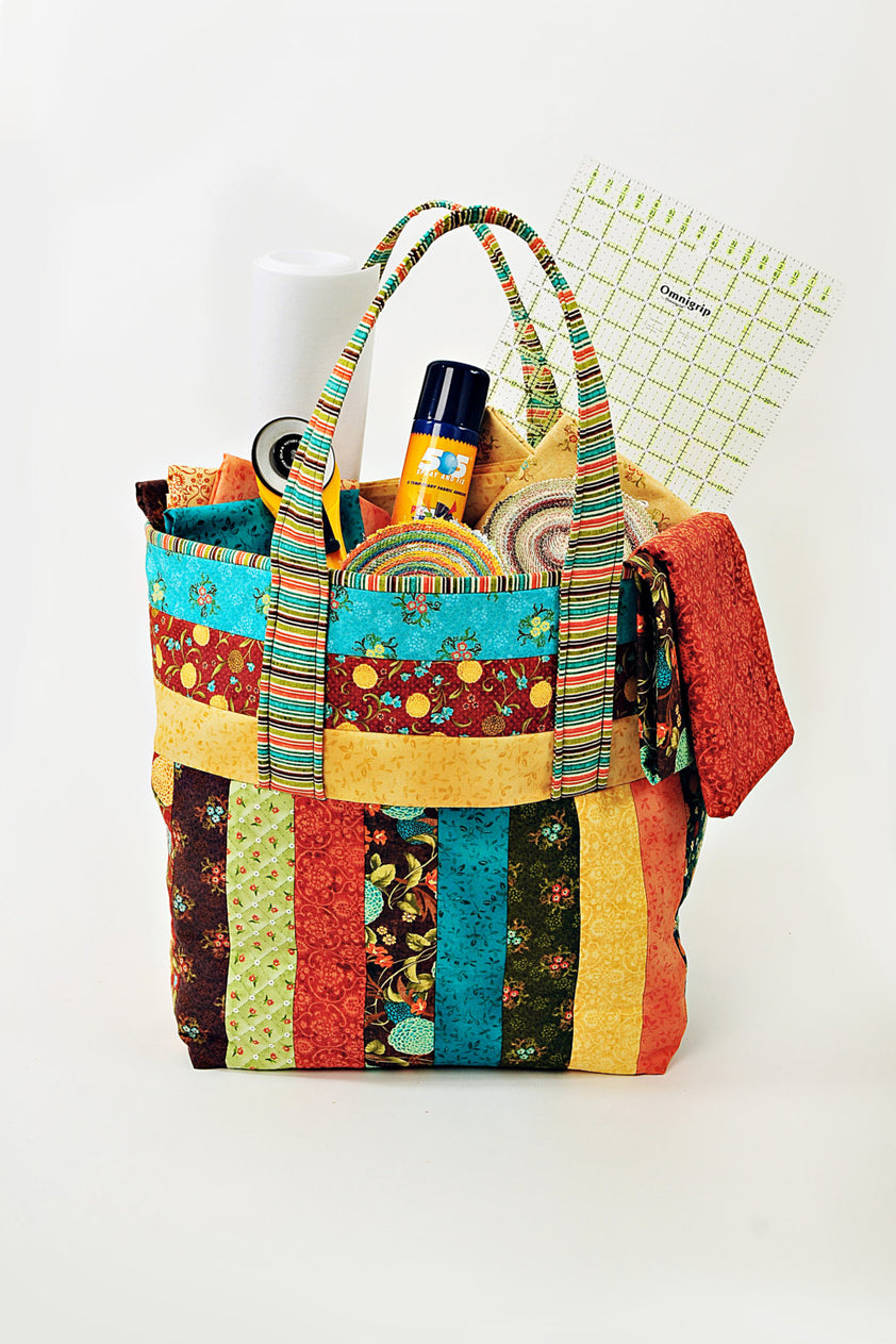 Strip To The Beach Tote Bag Pattern 165 – GE Designs
